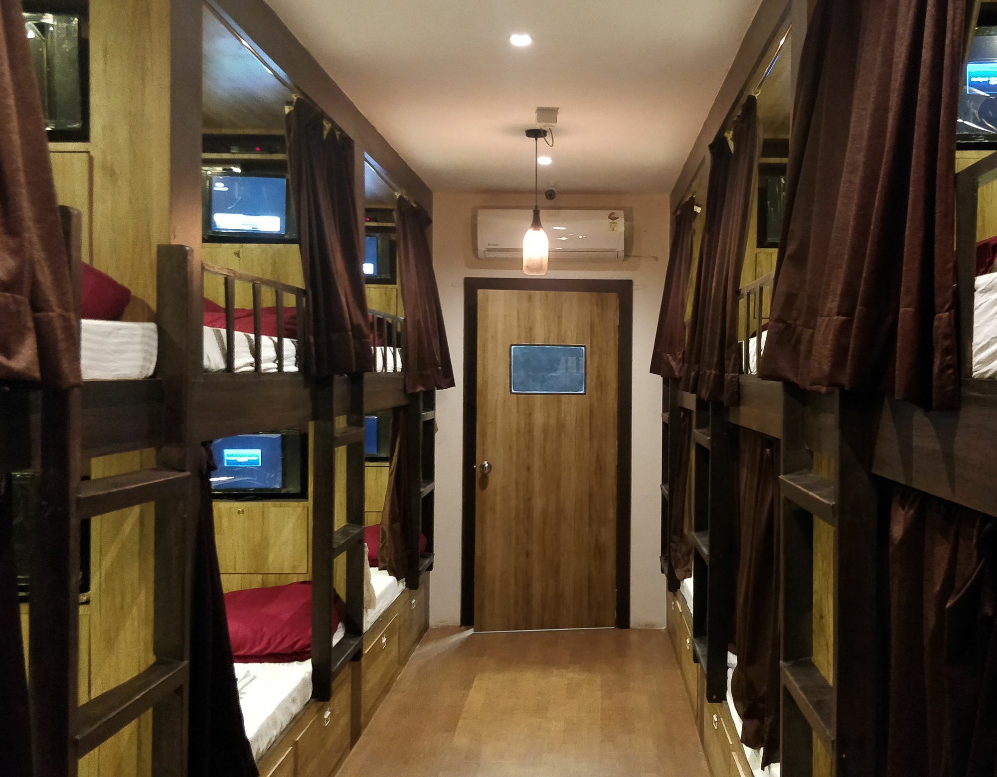 Hilal Dormitory Mumbai Luaran gambar